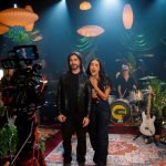 Duetos entre artistas consagrados y jóvenes para celebrar los 25 años de los Grammy latinos