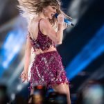 Taylor Swift y Travis Kelce se casan: su primer beso público en Buenos Aires