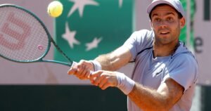 Roland Garros, día 5, EN VIVO: Facundo Díaz Acosta va por el batacazo ante Learner Tien en otra jornada repleta de argentinos