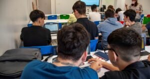 Fuerte rechazo docente a los cambios que eliminan la repitencia en la secundaria