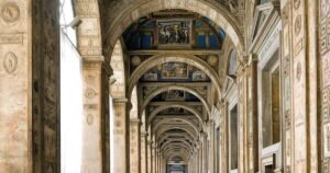 El Vaticano restaurará con láser la obra maestra de Rafael