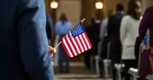 Actualizaciones para portadores de green card en EE.UU.: quiénes pueden pedir la ciudadanía antes de los 5 años en las oficinas de USCIS