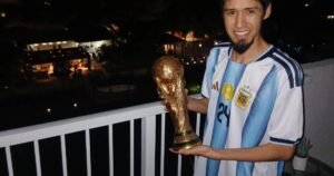 La travesía de un profesor de historia de Epuyén que dejó su trabajo para ir al Mundial: «Este deporte me mueve»