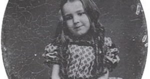 Tenía 8 años, salió a jugar con sus amigas y horas después encontraron partes de su cuerpo en un campo: así fue el crimen de Fanny Adams