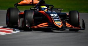 Fórmula 2: Nicolás Varrone rozó los puntos en Barcelona, pero se derrumbó sobre el final por el desgaste de los neumáticos