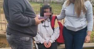 Hallaron sana y salva a la adolescente que era buscada en Corrientes: hay dos camioneros demorados