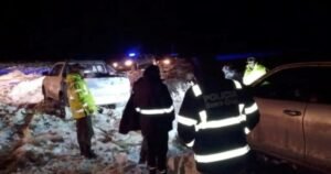 Más de 44 horas a 22 grados bajo cero: rescataron a una pareja que quedó atrapada en su camioneta en plena ruta patagónica