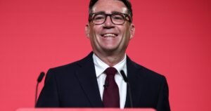 De Mánchester a Downing Street: Andy Burnham, «coronado» nuevo líder laborista, promete una nueva era