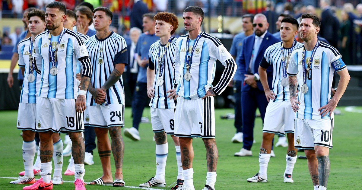 Selección argentina, EN VIVO: a qué hora llega al país, qué jugadores regresan y por qué Messi no viaja