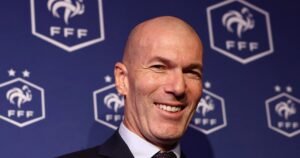 Francia presentó a Zinedine Zidane como su nuevo entrenador: «Es un sueño hecho realidad»