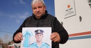El último acto heroico de una de las víctimas de la tragedia aérea de San Juan: «Este hombre nos salvó la vida»