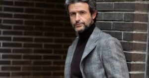 Diego Martín analiza la indecisión en España: “Eso explica que el himno no tenga letra”