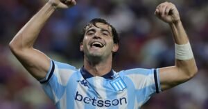 Racing perdió a dos titulares antes de jugar con Tigre: Santiago Sosa se va a Vasco da Gama y Baltasar Rodríguez quedó afuera por un conflicto
