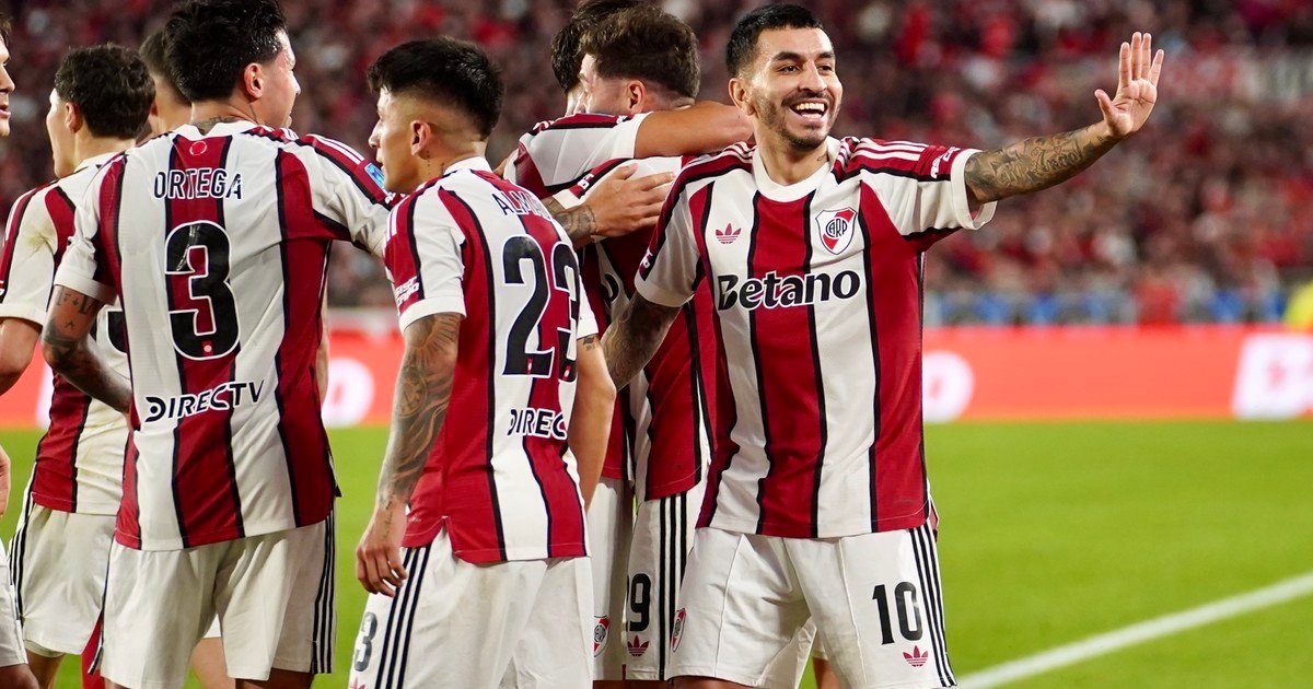 Thiago Almada y Ángel Correa, la nueva sociedad de campeones del mundo que quiere ilusionar a los hinchas de River