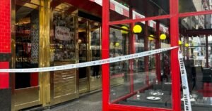 Un hombre murió tras sufrir un paro cardíaco mientras comía en la pizzería Güerrín