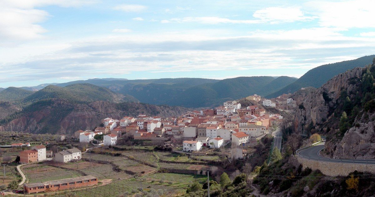Virgilio Antón, alcalde de un diminuto municipio de Cuenca, busca trabajadores: «Necesitamos fontaneros, albañiles, electricistas y carpinteros»