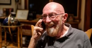 Kip Thorne, Nobel de Física: «Las generaciones actuales no son conscientes del peligro nuclear»