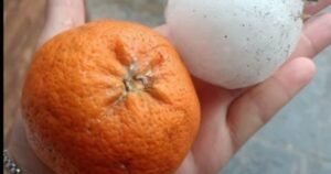 Impresionante tormenta de granizo en Córdoba con piedras del tamaño de una mandarina: hubo destrozos en Unquillo y Mendiolaza