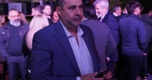 La interna política de Boca se recalienta:  Angelici asoma para apoyar a su candidato y Riquelme apela al boca a boca de los socios