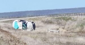 Un empresario volcó con su auto deportivo y murió en la misma ruta en la que había fallecido su padre hace 7 años