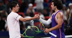 Carlos Alcaraz fue demasiado para Juan Manuel Cerúndolo, que se despidió del Masters 1000 de Shanghái