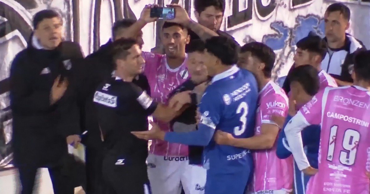 Nicolás Lamolina negó haber anulado el penal para Godoy Cruz tras verlo en un celular: «Hice un esfuerzo muy grande para no mirar la imagen»