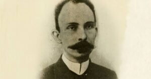 José Martí, filósofo cubano, sobre ayudar a los demás y ser feliz: «Ayudar al que lo necesita no solo es parte del deber, sino de la felicidad»
