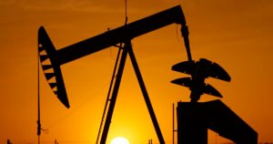 El petróleo sube fuerte otra vez y ya está de nuevo en US$ 100: el preocupante dato que apunta a China